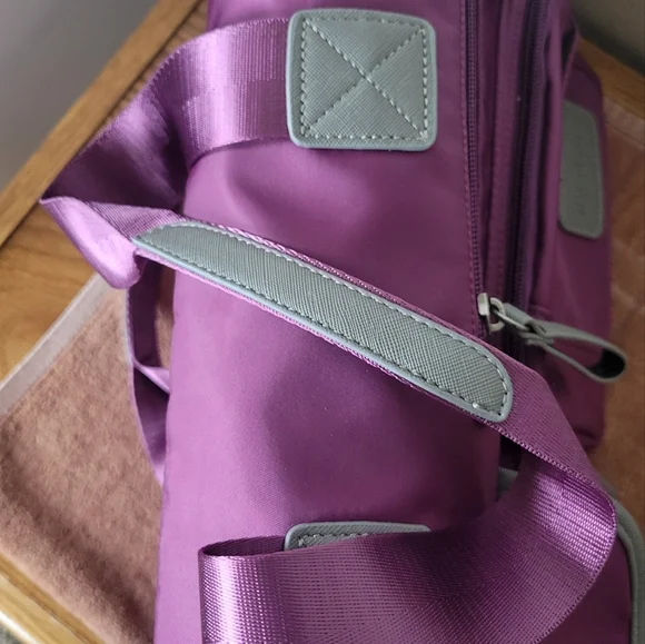 New lady's handbag. - Picture 8 of 12